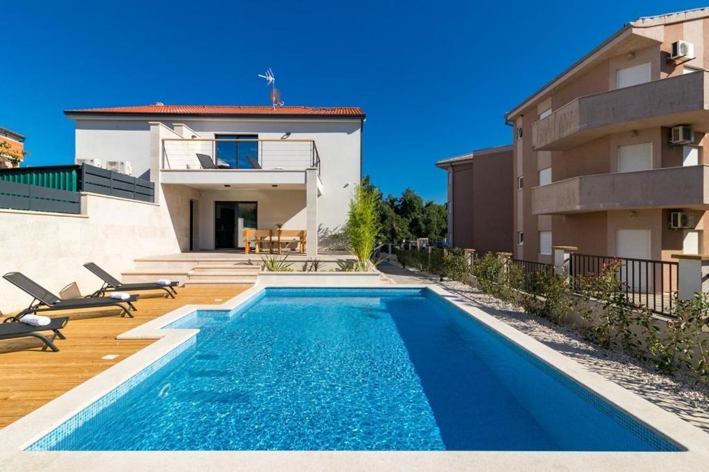 Villa Munat Ližnjan Εξωτερικό φωτογραφία