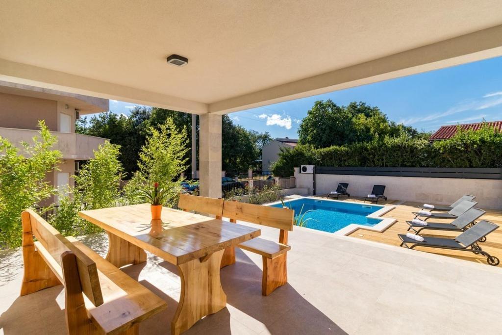 Villa Munat Ližnjan Εξωτερικό φωτογραφία