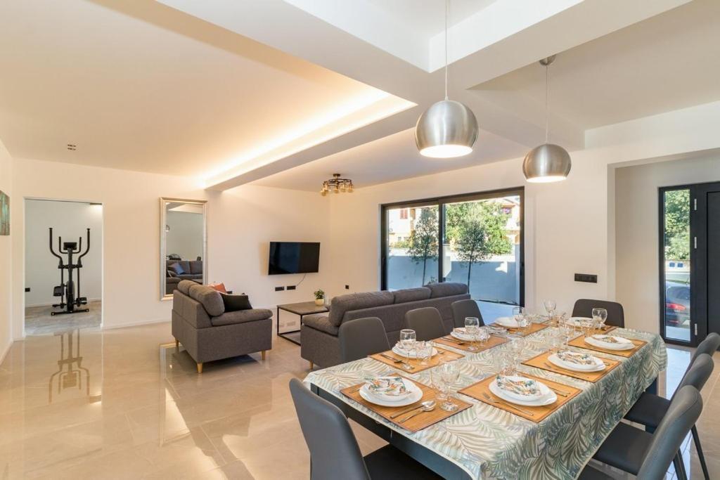 Villa Munat Ližnjan Εξωτερικό φωτογραφία